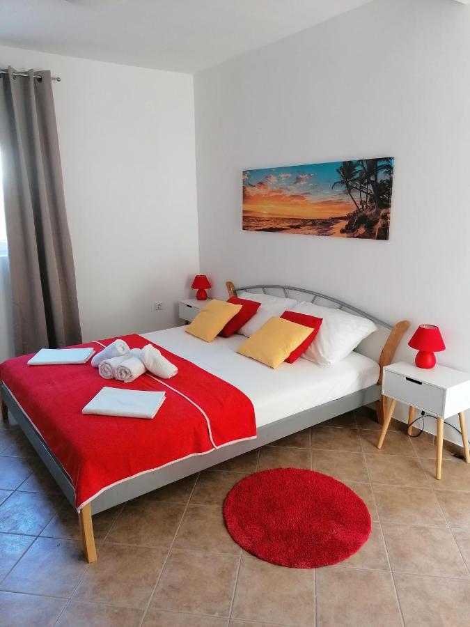 Apartments Dario Паг Экстерьер фото